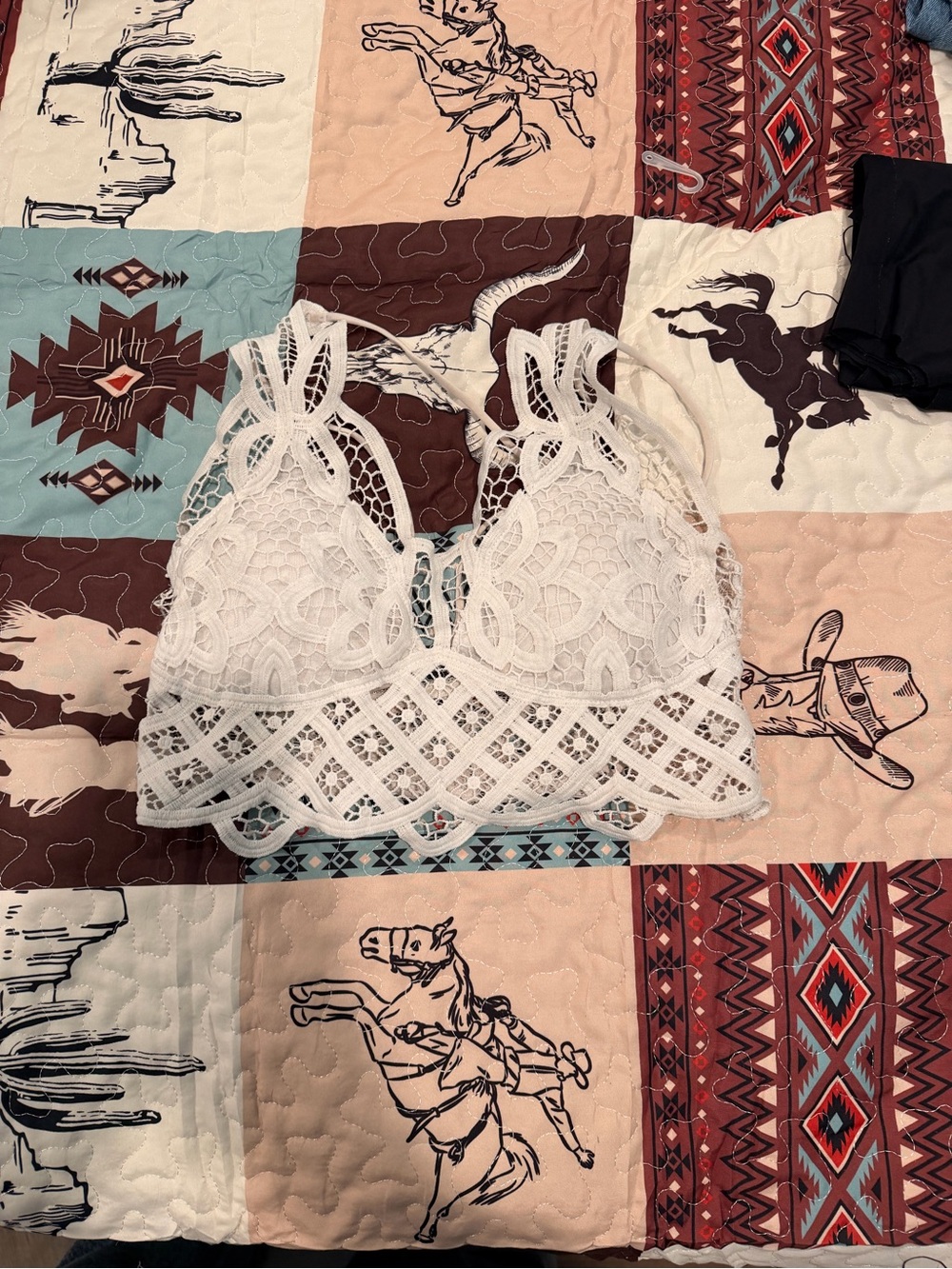 SHEIN White Floral Lace Bralette with Strappy Back